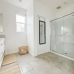 Apartment Central, Urban Townhouse With Private Roof Deck
